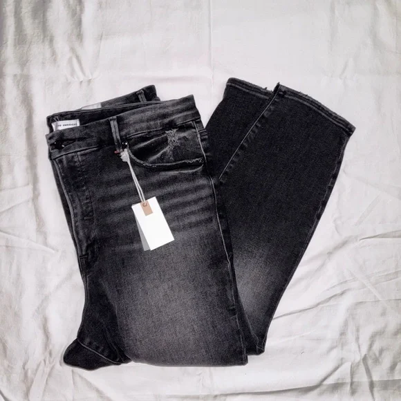 ✨NWT Good American Good Waist Crop Distress Knee - Picture 2 of 11